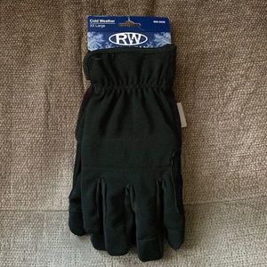 NWT men’s gloves